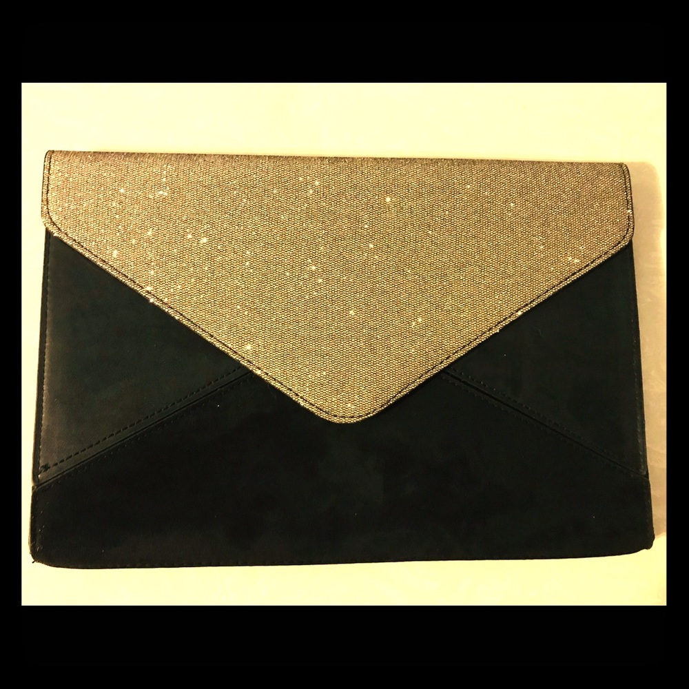 NWOT Silver and black clutch